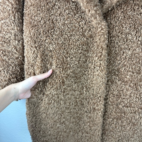 Abercrombie & Fitch Brown Teddy Jacket with Textured Material size M - Picture 7 of 9